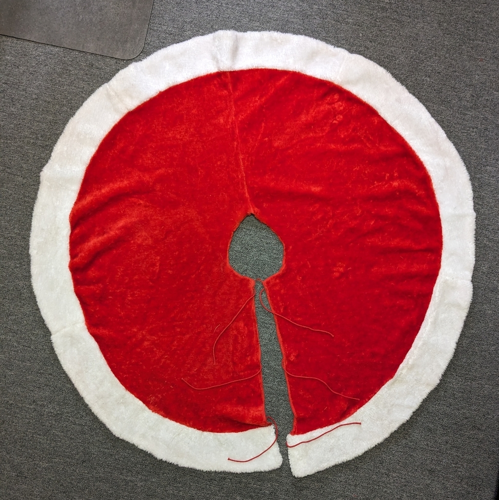 🌕 Christmas tree skirt
